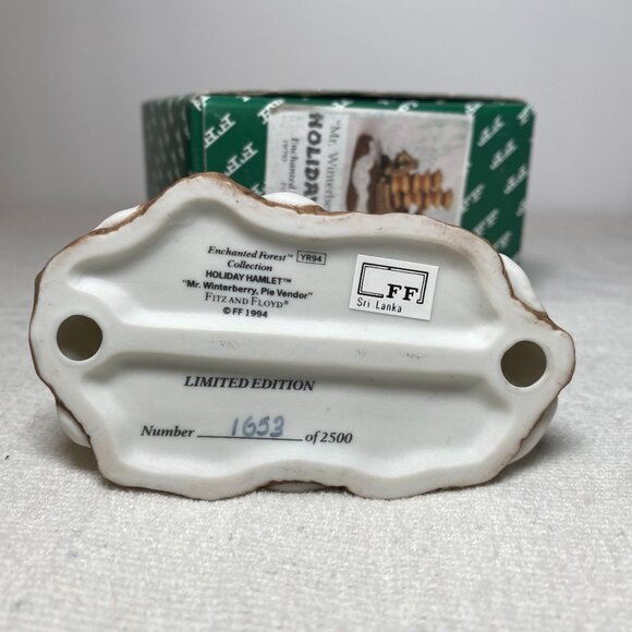 Fitz & Floyd Holiday Hamlet Mr. Winterberry, the Pie Vendor 19-793 Enchanted For - Picture 7 of 8